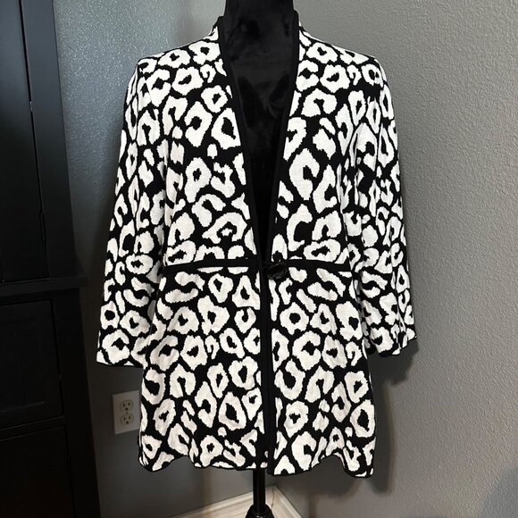 A. Giannetti Jacket Blazer 1X Black White Animal Print Open Front Office Modern - Picture 1 of 8